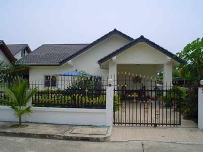 pic Lovely house in Areeya Villa