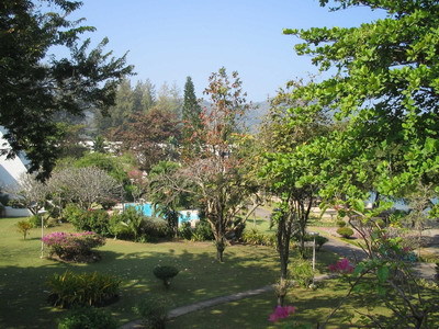pic 2 bedroom beachfront condo