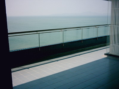 pic The Ultimate Ocean View Condo