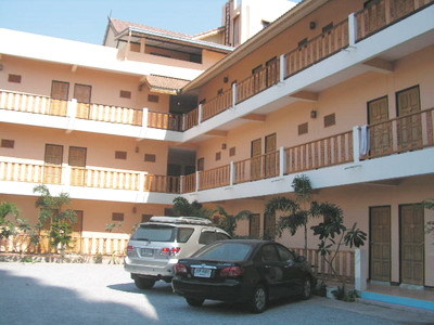 pic The Apartment & Guest house for sale !!