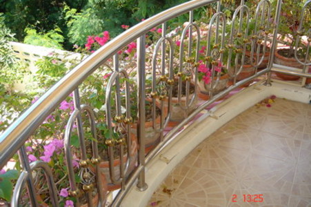 pic Fully furnished 2 Bedrooms House
