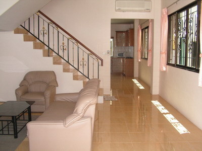 pic 3 Bedrooms Townhouse - Third Road 
