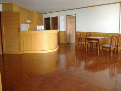 pic WOW!! Very nice unit 3 bed room for rent
