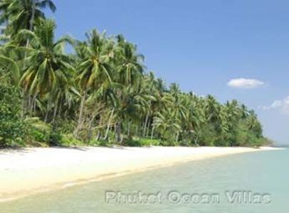 pic The Village - Coconut Island