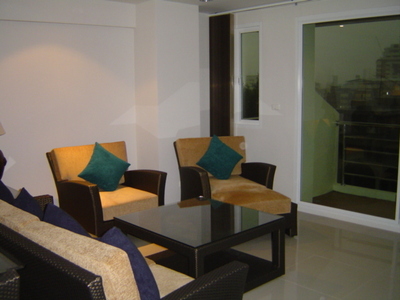 pic 2 Bedrooms Â· 108 sqm Â· Sukhumvit