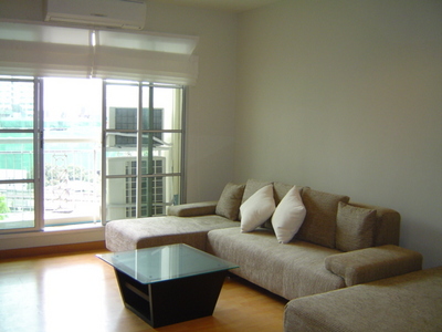 pic 3 Bedrooms Â· 119 sqm  Â· Sukhumvit