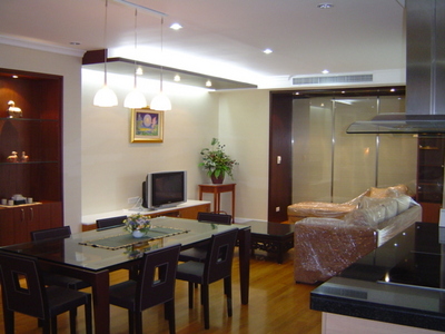 pic 3 Bedrooms Â· 184 sqm  Â· Sukhumvit