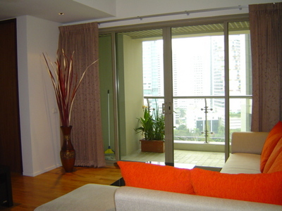 pic 2 Bedrooms Â· 102 sqm  Sukhumvit Rd-Asoke