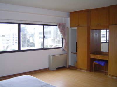 pic 1 Bedroom Â· 98 sqm Sukhumvit Rd-Asoke