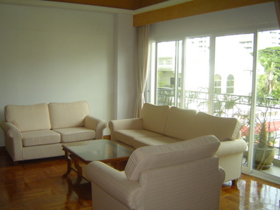 pic 3 Bedrooms Â· 270 sqm  Sukhumvit