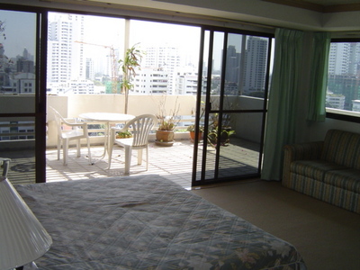 pic 300 sqm Â· Bangkok Â· Sukhumvit