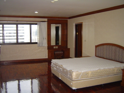 pic 260 sqm Â· Bangkok Â· Sukhumvit Rd-Asoke