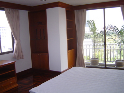 pic 240 sqm Â· Sukhumvit Rd-Phrom Phong