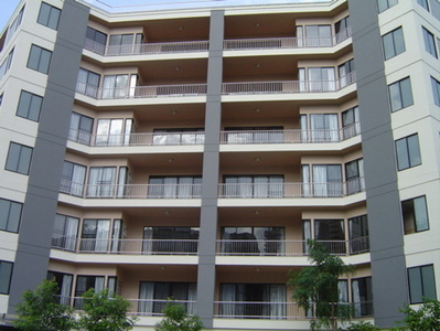pic A modern low rise building