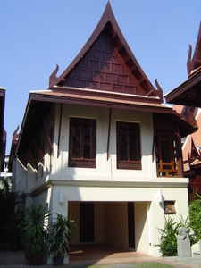 pic Beautifully finished classic Thai houses