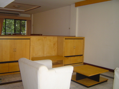 pic Available furnished or unfurnished