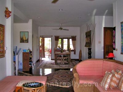 pic Quiet 2 BR Bungalow with Views