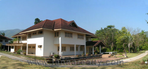 pic Mansion near National Park