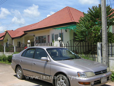 pic House Rental with Free Car