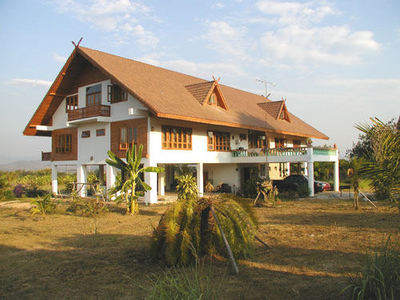 pic Unique teakwood house 