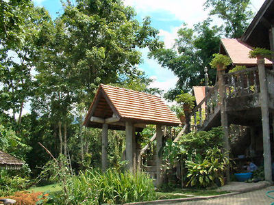 pic Located in Maeram Cottage Home & Resort