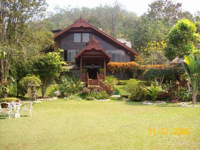 pic Peaceful resort house 