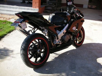 pic HONDA VFR 400