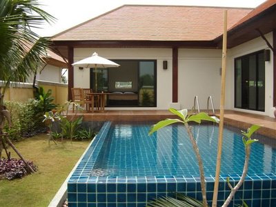 pic Beautiful Balinese style villas
