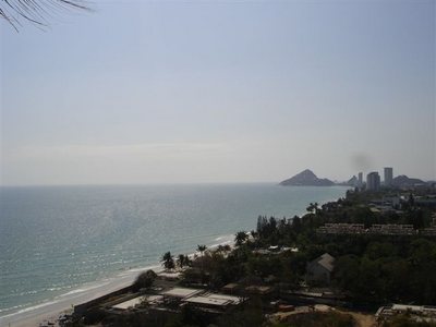 pic Fabulous three bedroom, three bathroom 