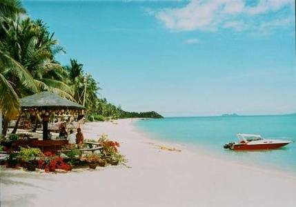 pic Beachfront Resort On The Prime Location