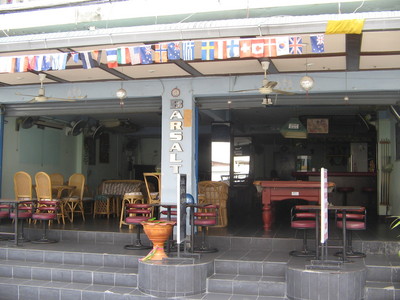 pic pattaya large bar / 6 rooms