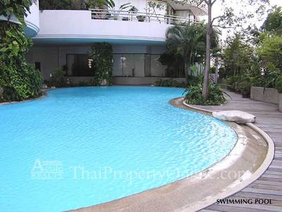 pic  Private condo for rent & sale 245 sq.m