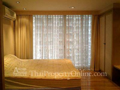 pic Beautiful modern condo for rent