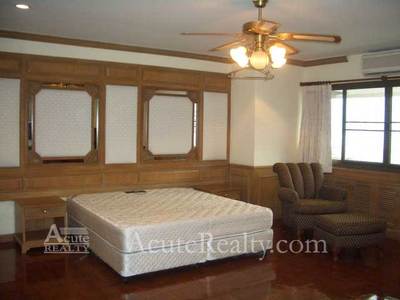 pic  Large unit for rent !!!