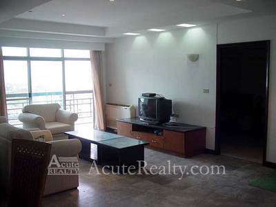 pic Condo for rent in Mid Sukhumvit