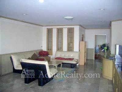 pic For sale condo, on Thonglor location