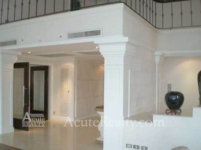 pic  Luxurious - Modern Duplex Penthouse 