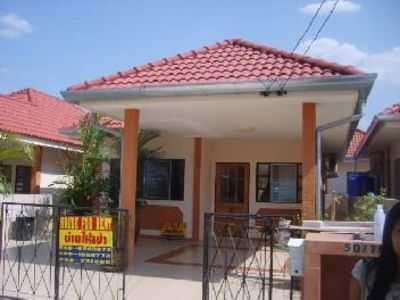 pic Detached bungalow in East Pattaya