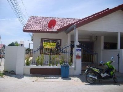pic Corner townhouse in East Pattaya