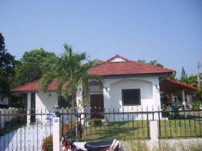 pic Detached bungalow in East Pattaya