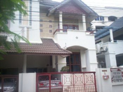 pic Double storey house 