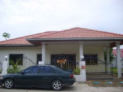 pic Detached bungalow ,2 Bathrooms
