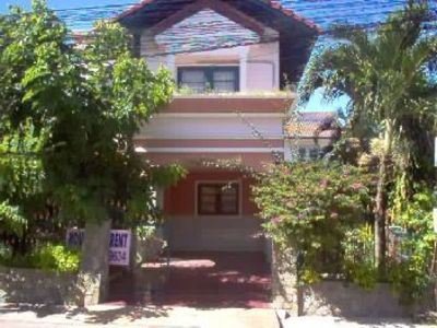 pic Double storey house