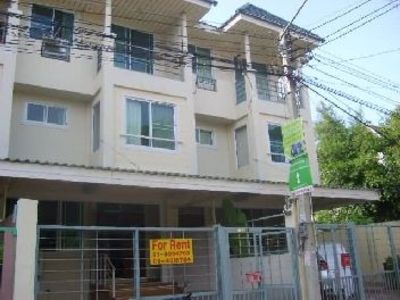 pic Townhouse in Central Pattaya