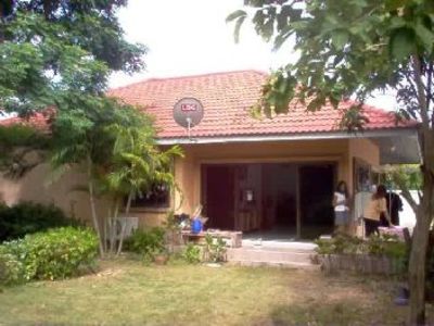 pic Detached bungalow ,airconditing