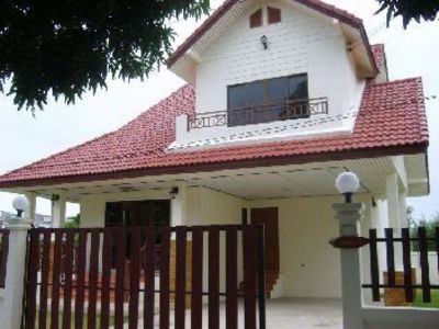 pic Double storey house in Naklua