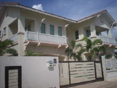 pic Double storey house in Jomtien