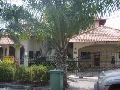 pic Double storey house