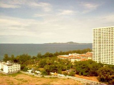 pic 64 SQM condo in Jomtien