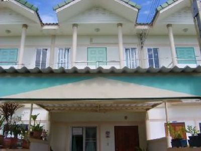 pic Townhouse in East Pattaya: 2 bedrooms